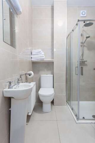 Дома для отпуска Garryvoe Beach Homes Гарривоу 3 Bed Luxury Beach Home - Beach House-5